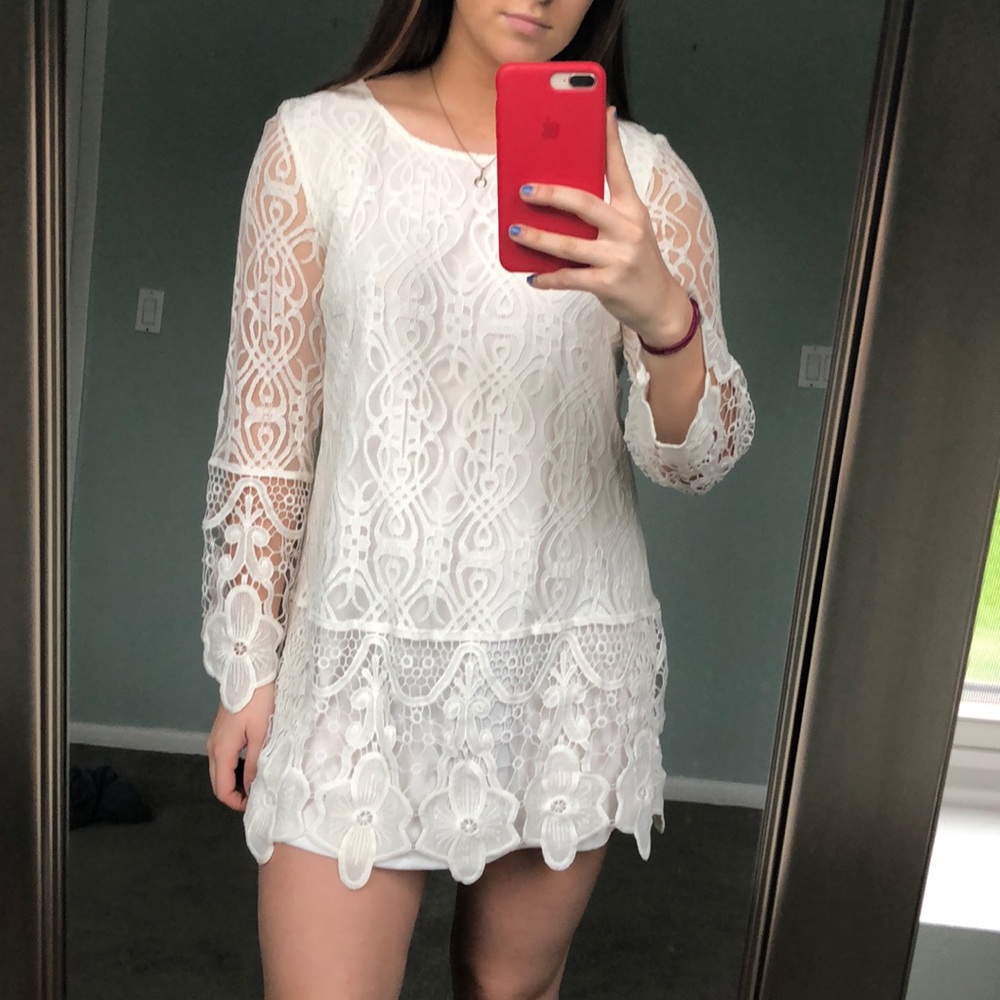 White long sleeve flowy dress